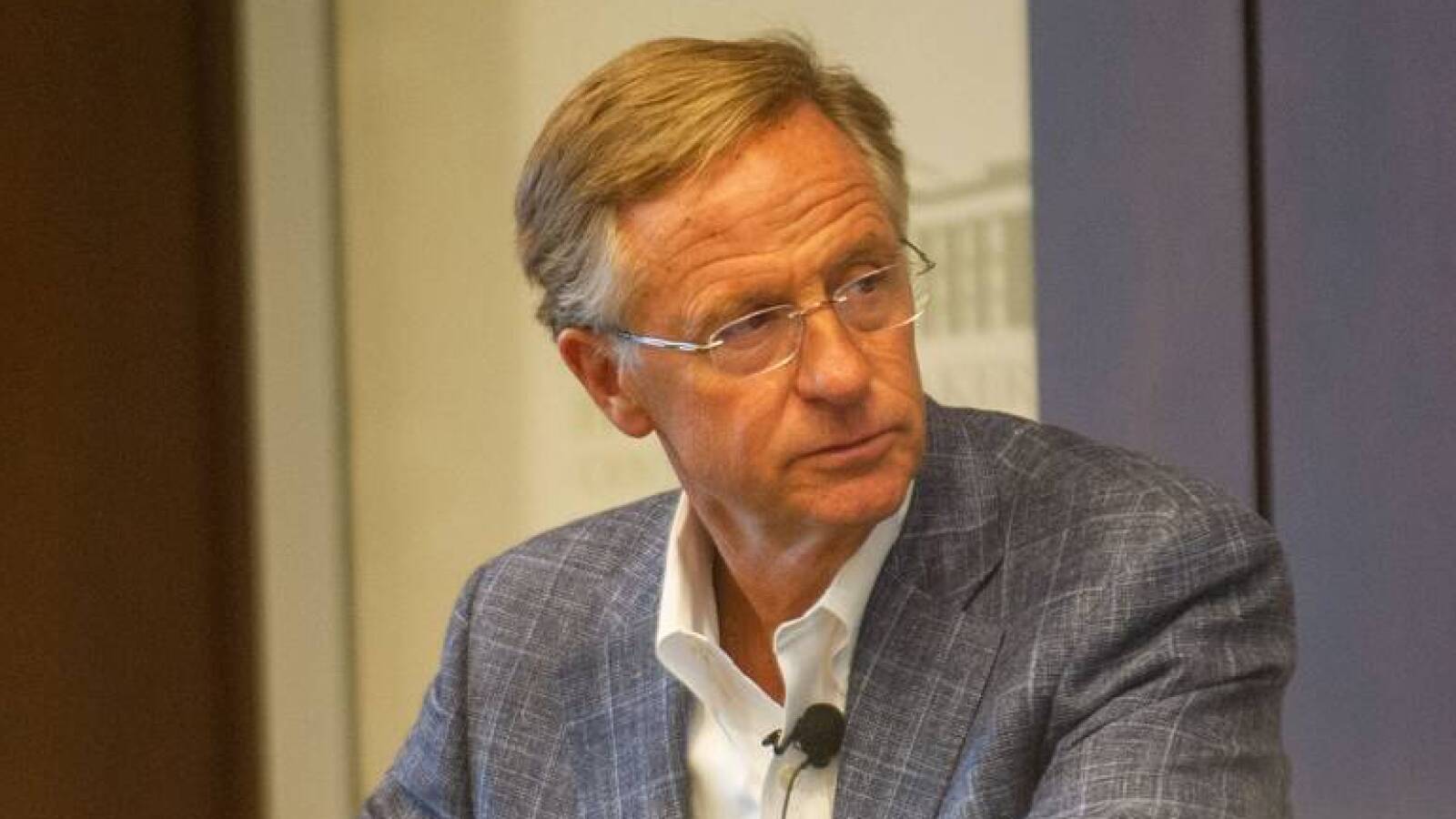 Report: Predators nearing sale to former Tennessee governor Bill Haslam - Vimarsana News
