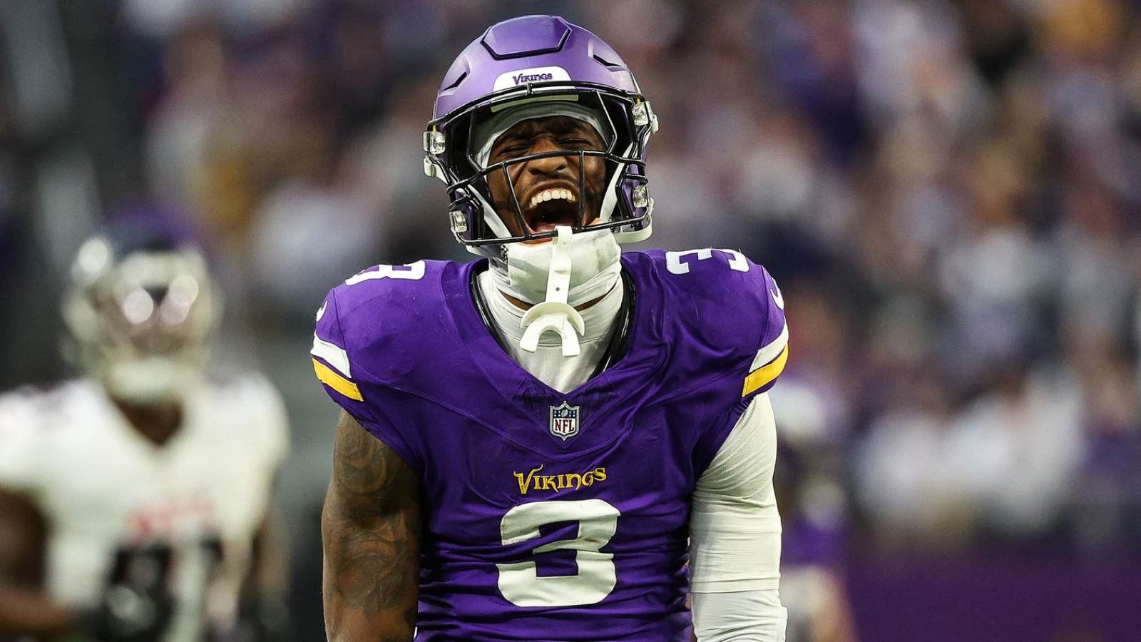 https://www.yardbarker.com/media/f/2/f289164ca7f4d074286f023f380c941689d14598/thumb_16x9/vikings-offense-sizable-hole-following-first.jpg?v=1