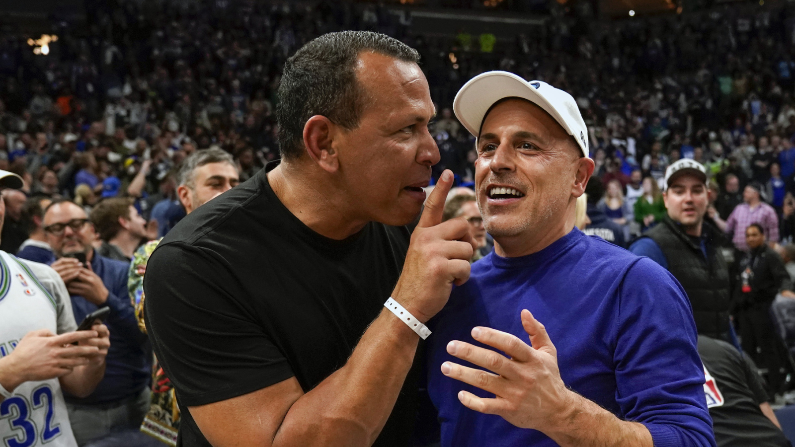https://www.yardbarker.com/media/f/2/f28fdb56c1f2ea1852ba065754df12890014911a/thumb_16x9/new-timberwolves-owner-marc-lore-makes-guarantee.jpg?v=1