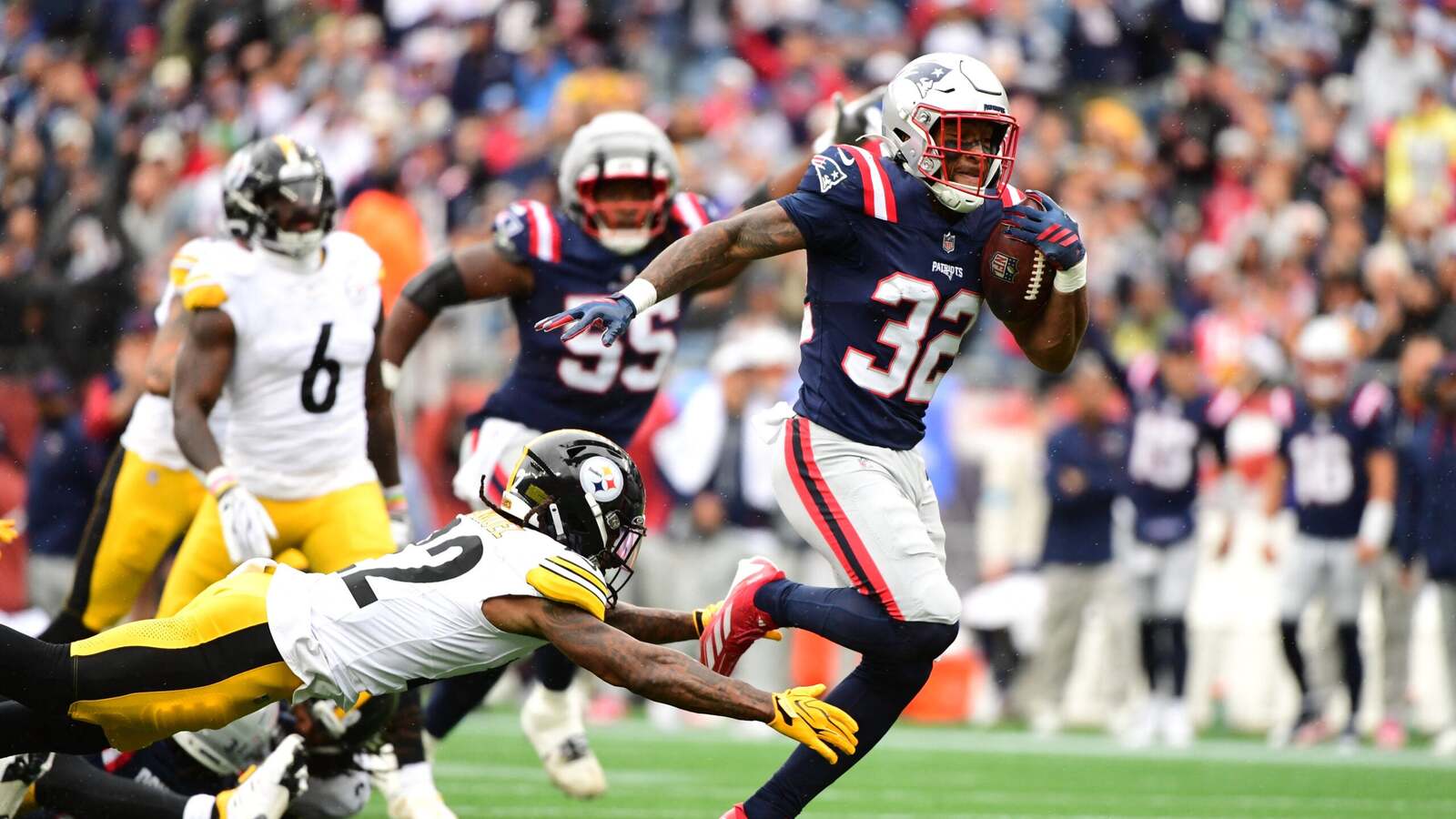 Patriots Prepare for Week 6 with Key Player Returns