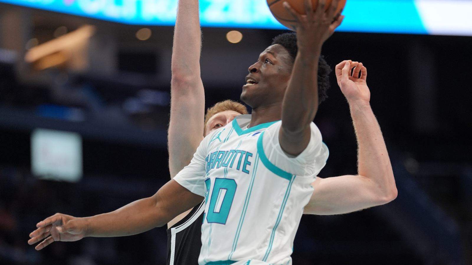 Hornets waive two guards