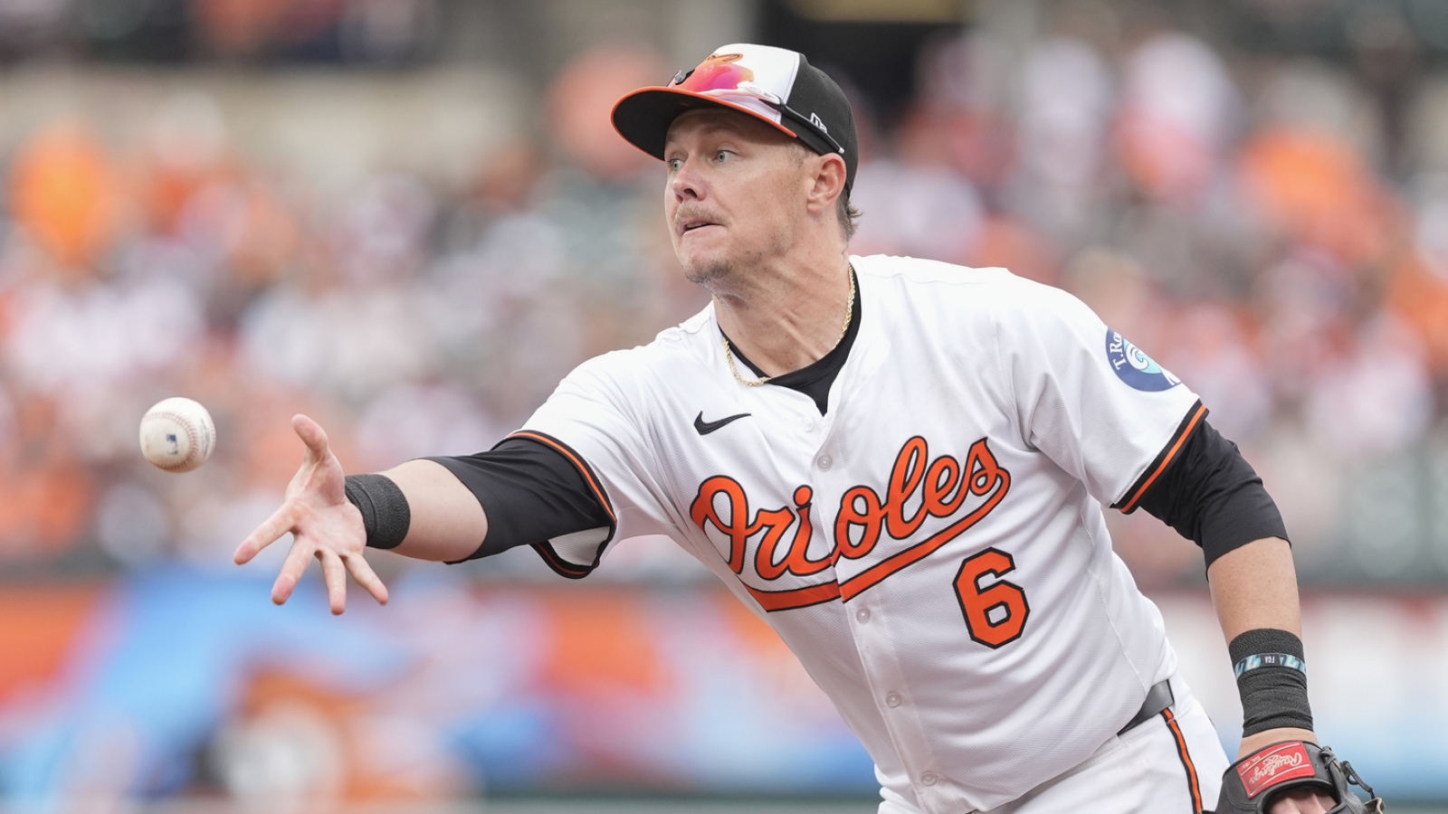 https://www.yardbarker.com/media/f/4/f42755ac05922a4d2e82423e1952133d2fce5910/thumb_16x9/orioles-first-baseman-miss-eight-12-weeks.jpg?v=1