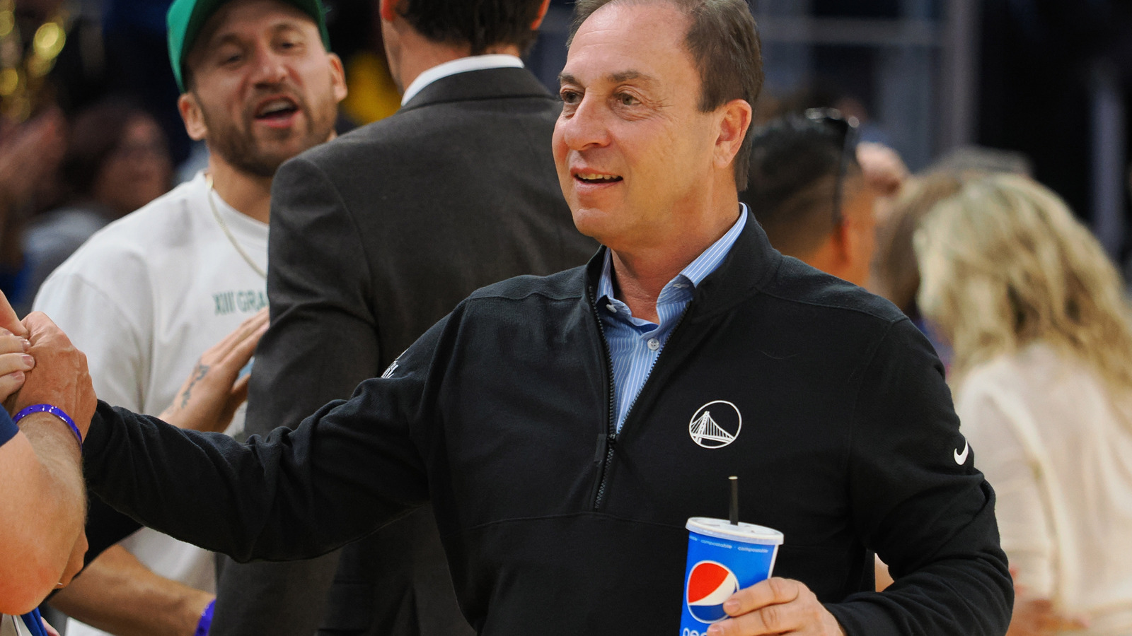 [外絮] 下季花4億鎂?勇士老闆:我想拿另一座冠軍