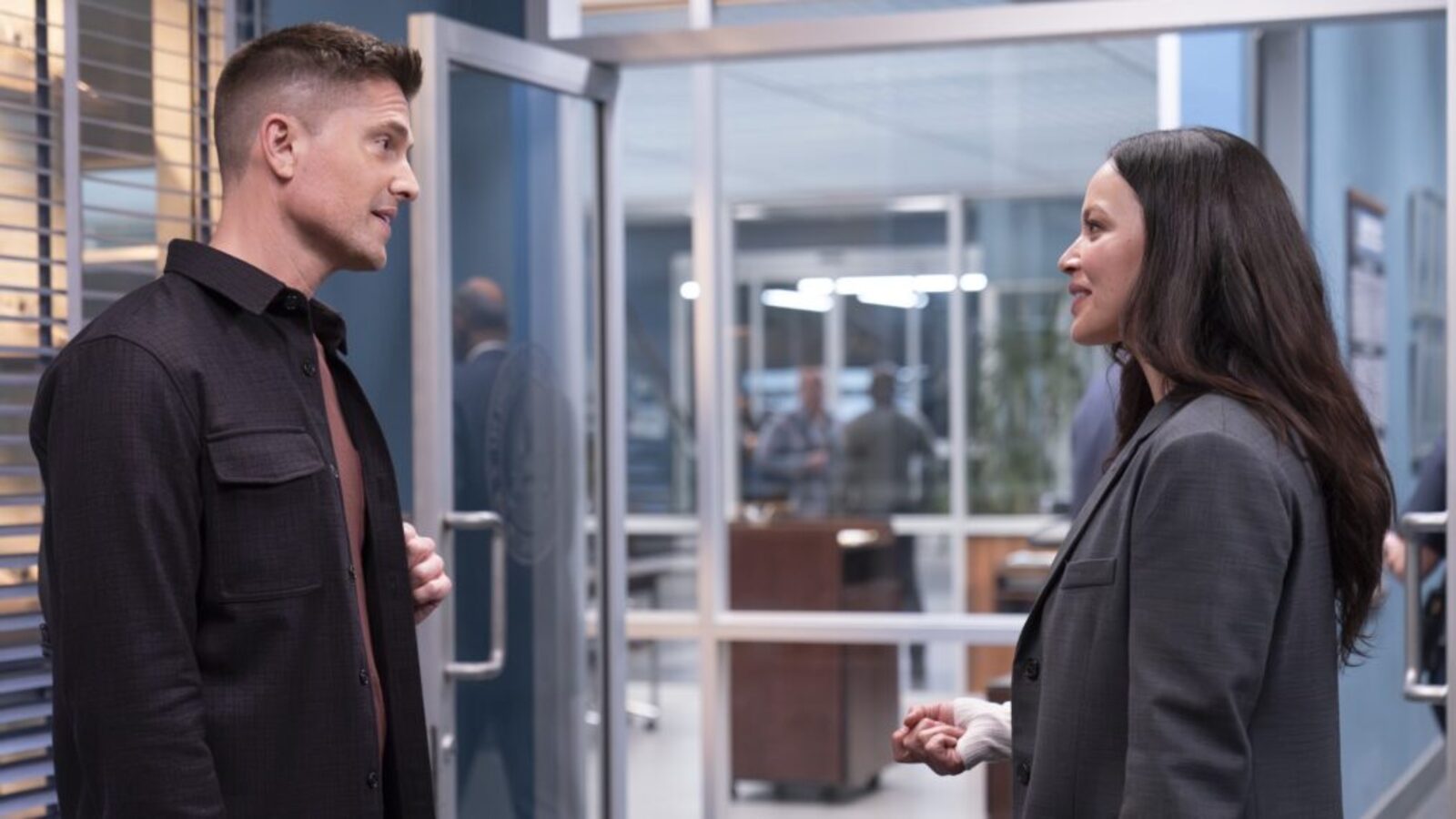 ‘The Rookie’ Boss Talks Chenford’s ‘Cathartic’ Premiere & Return of ...