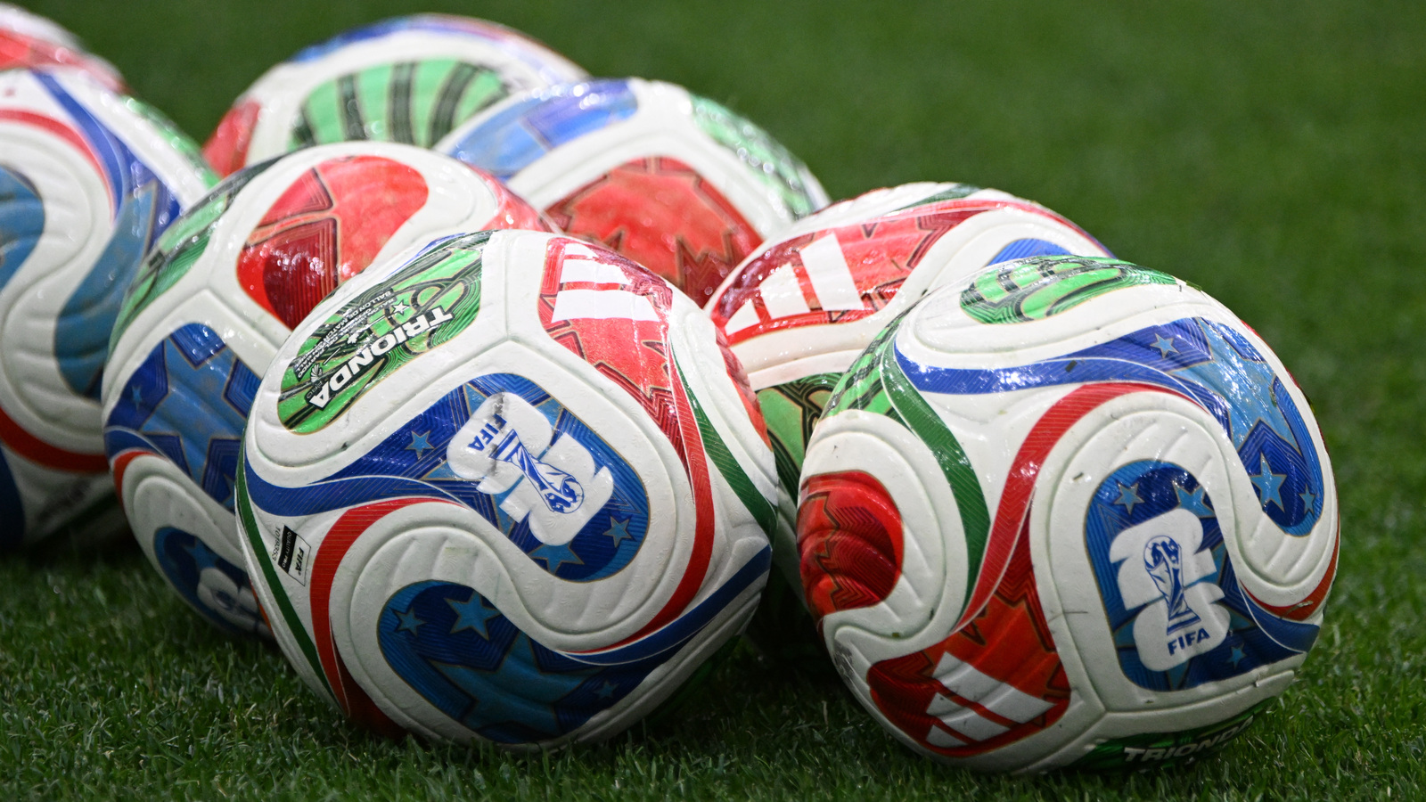 Liverpool meet with reps of £70m wonderkid wanted by Arsenal and Real Madrid - report