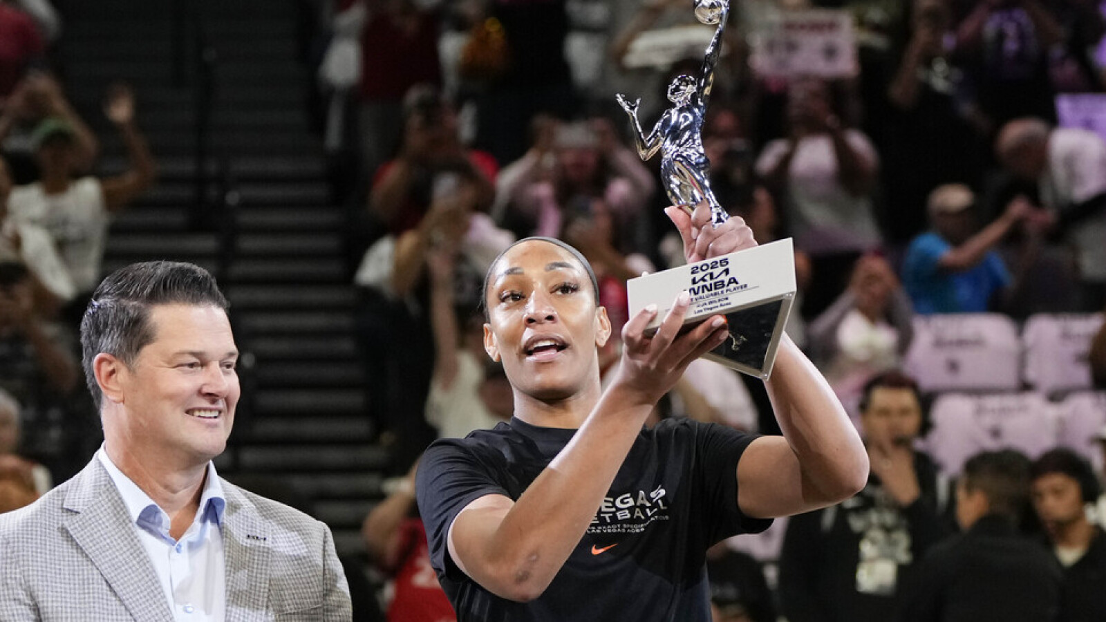 https://www.yardbarker.com/media/f/5/f512de5c1ed31e3a4b583f13886b25c24e6d94e3/thumb_16x9/aces-aja-wilson-wins-wnba-mvp-record-fourth-time.jpg?v=1