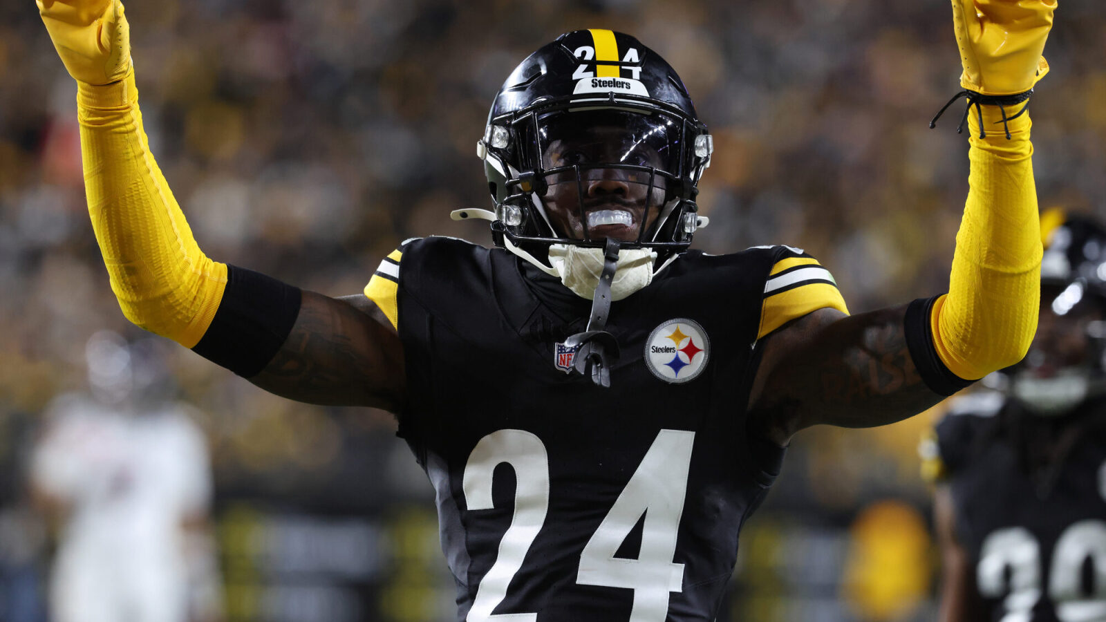 https://www.yardbarker.com/media/f/5/f539c05d4be05c5e21ddc937b5dfe009f5fd8f73/thumb_16x9/jan-12-2026-pittsburgh-pa-usa-pittsburgh-steelers.jpg?v=1