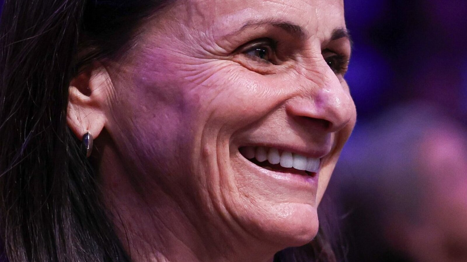 Sandy Brondello Earns Coaching Accolades for New York Liberty | Yardbarker