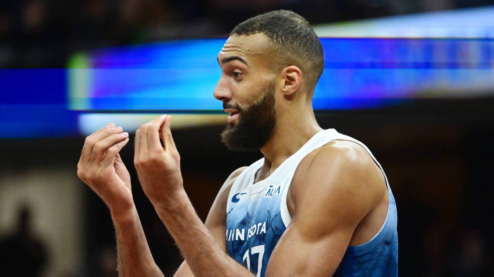 Watch: Rudy Gobert’s ‘money sign’ costs Timberwolves the game