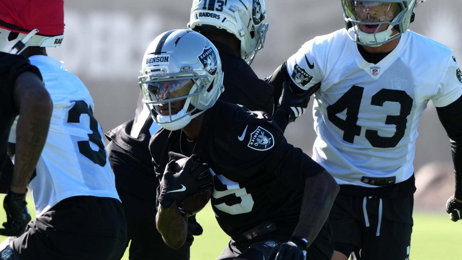 Rookie Malik Benson Impresses at Raiders Training Camp