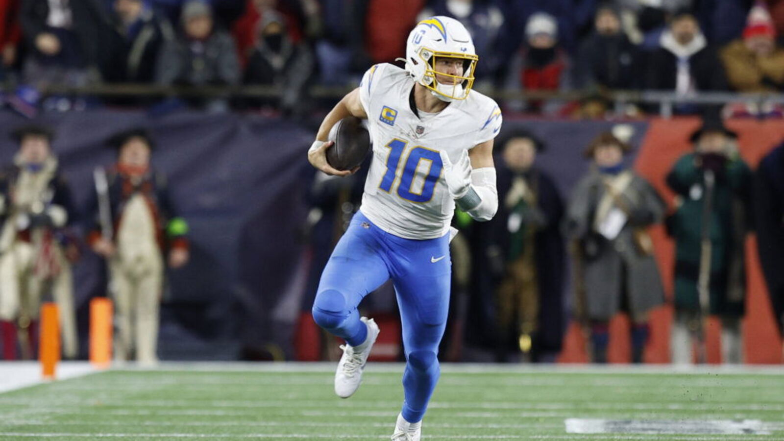 Browns Urged to Lure Justin Herbert to Cleveland Amid Chargers ...
