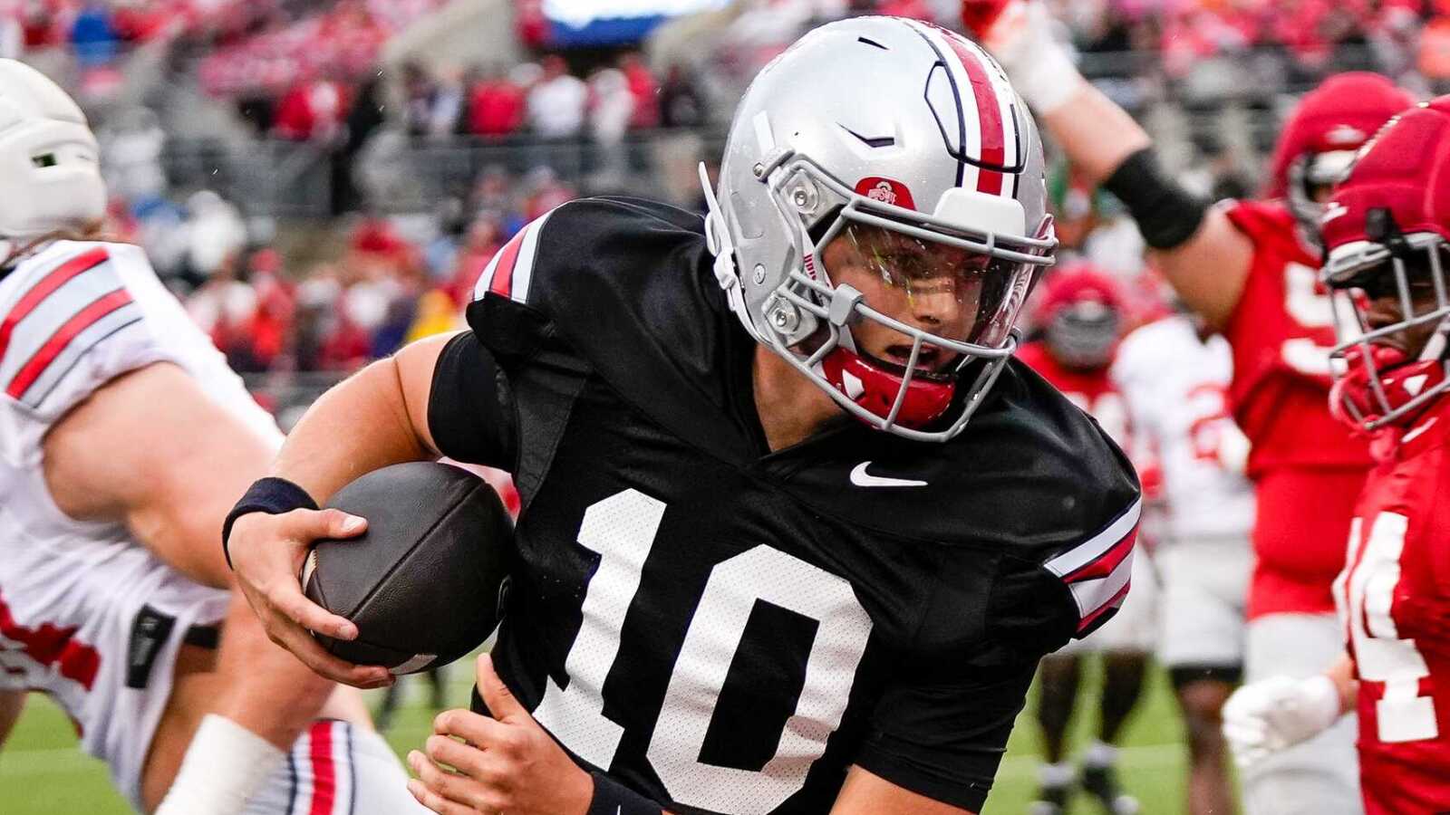 https://www.yardbarker.com/media/f/5/f5c3f7e10b341332fdde19d1b36b032038269d10/thumb_16x9/ohio-state-qb-julian-sayin-chris-henry-jr-his.jpg?v=2