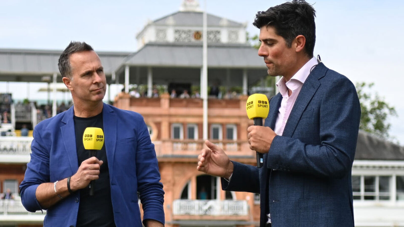 Michael Vaughan, Alastair Cook predict IPL 2026 winners | Yardbarker