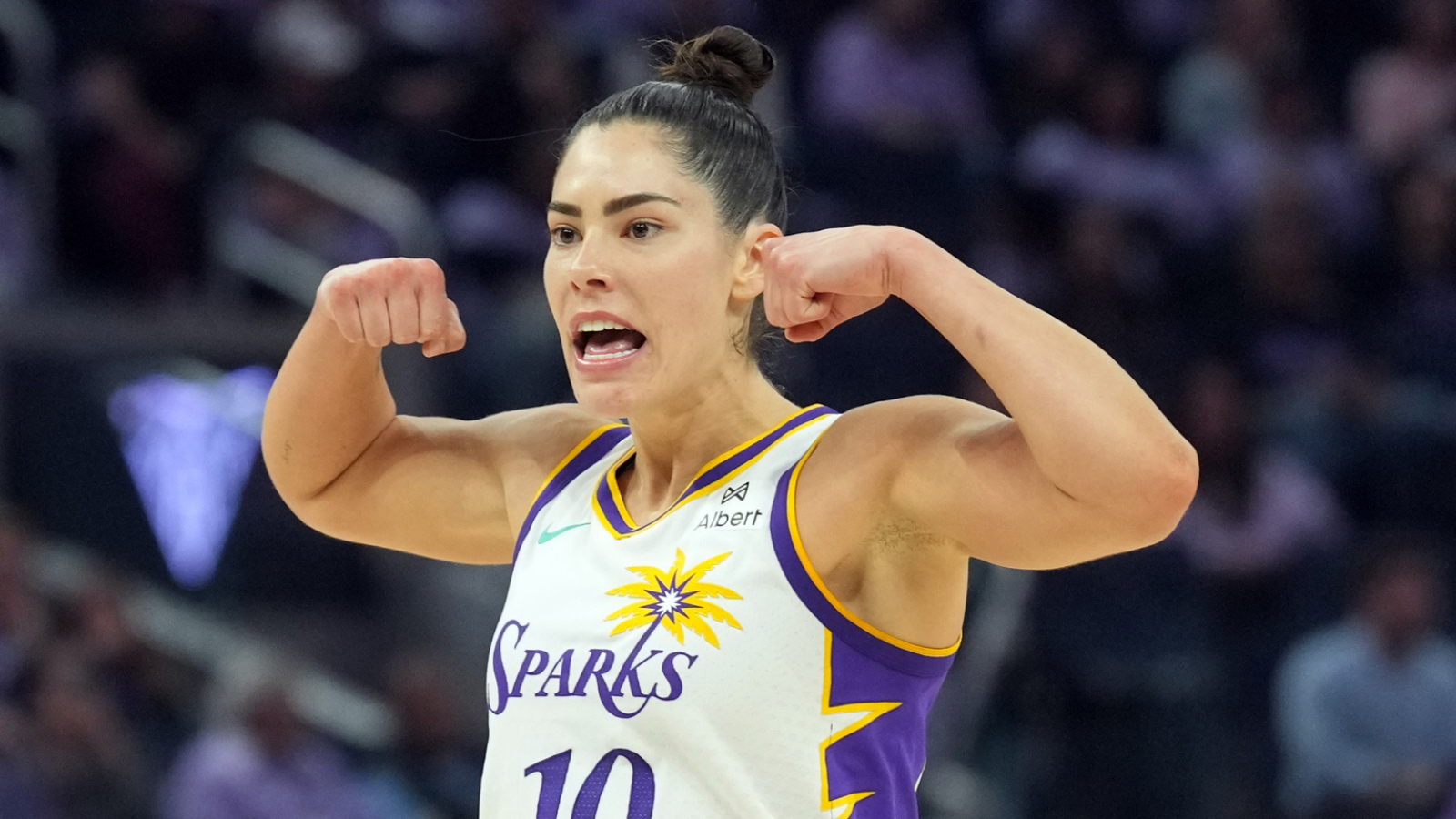https://www.yardbarker.com/media/f/6/f626fb00ea3accde182d8e9179cddbc18b760626/thumb_16x9/weekly-wnba-takeaways-sparks-dangerous-mitchell.jpg?v=1