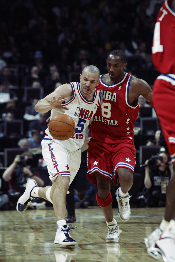 Kobe Bryant of the Western Conference All-Stars goes up for a slam News  Photo - Getty Images