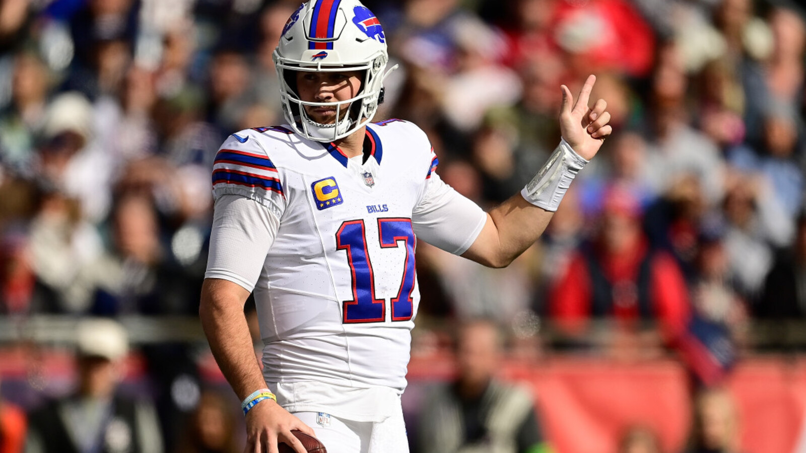 Bills Star QB Josh Allen Has Been Playing With A Broken Bone | Yardbarker