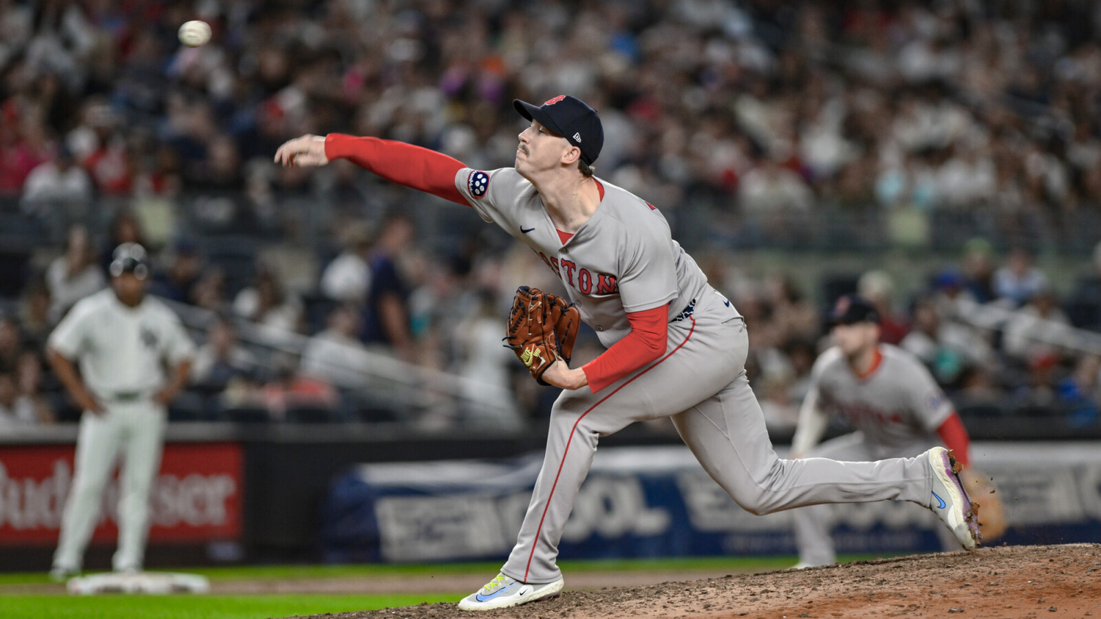 https://www.yardbarker.com/media/f/6/f68cf9ab10786b34ab0b326bc2c27124857825a4/thumb_16x9/phillies-select-walker-buehler-place-jose.jpg?v=1
