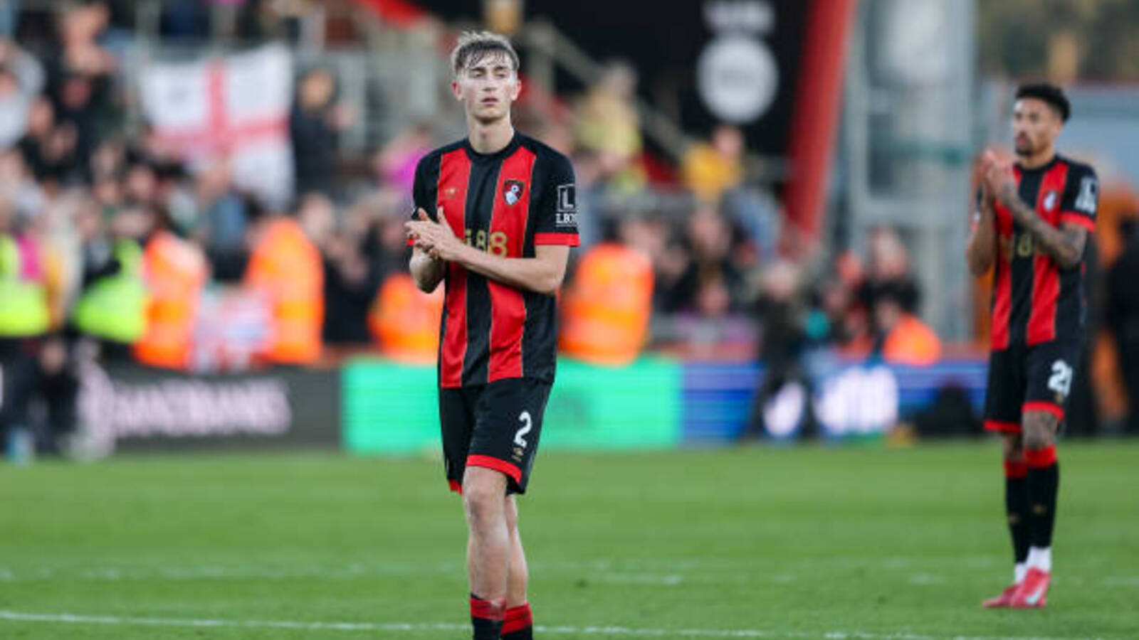 Report: Tottenham hold meeting with highly sought-after Premier League ...