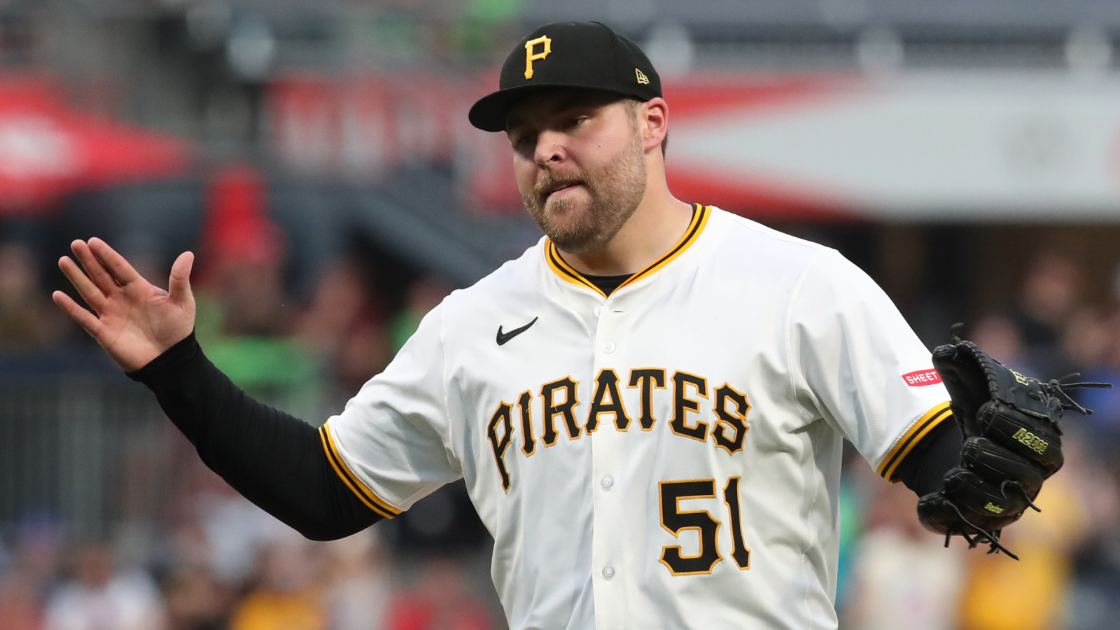 https://www.yardbarker.com/media/f/6/f6b5cb75863f45193f182f03e92383864cb3d1e2/thumb_16x9/yankees-beef-bullpen-acquiring-ex-pirates-closer.jpg?v=2