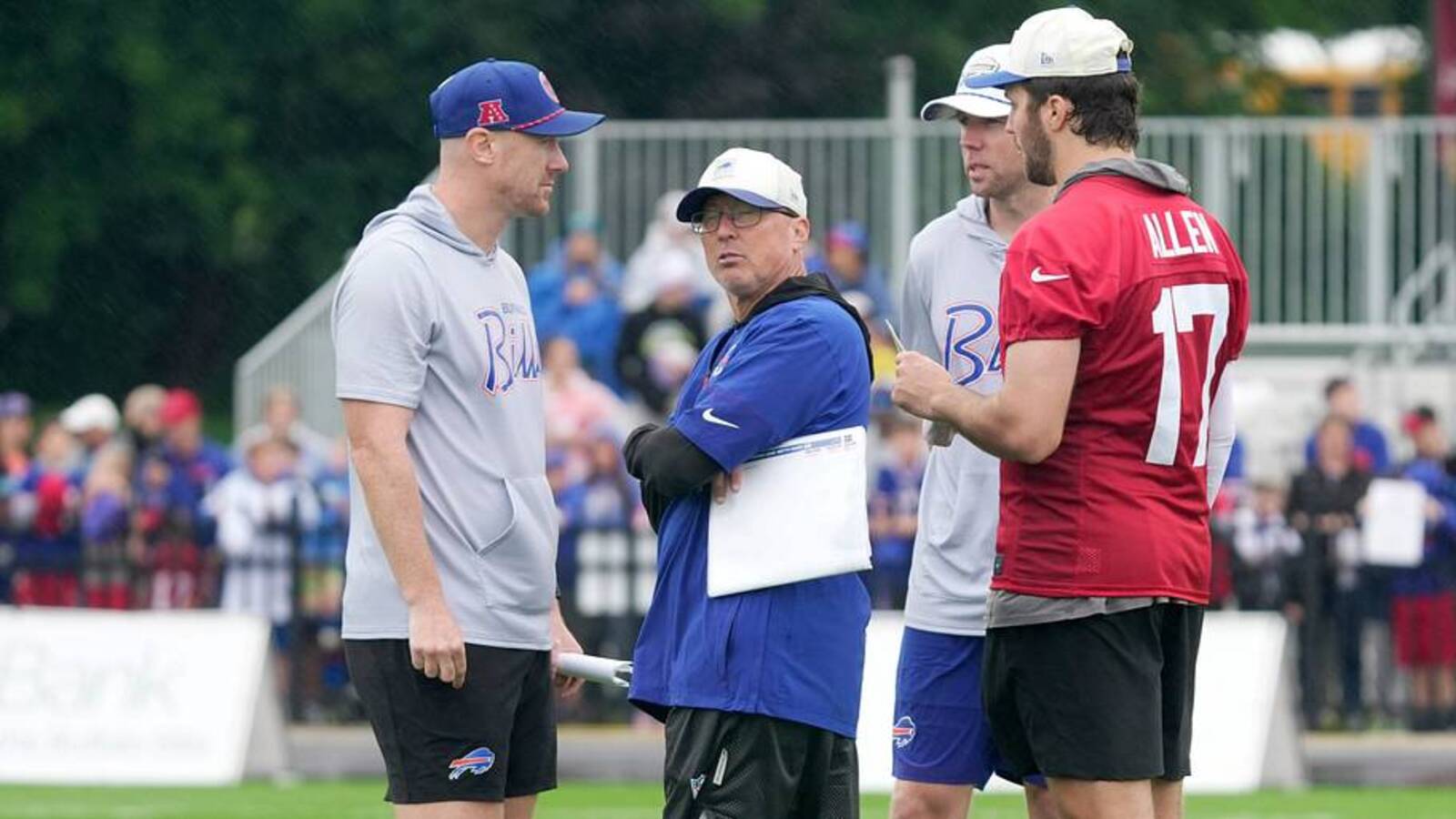 Four Ways Bills' Offense Can Exploit Vaunted Texans' Defense in Week 1