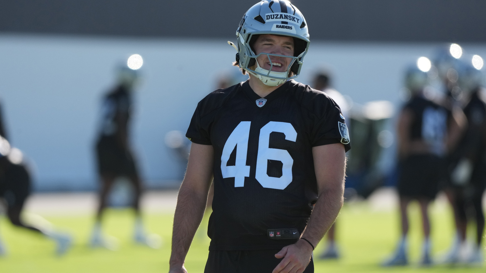 Raiders Rookie QB Sparks Hope for Franchise's Future