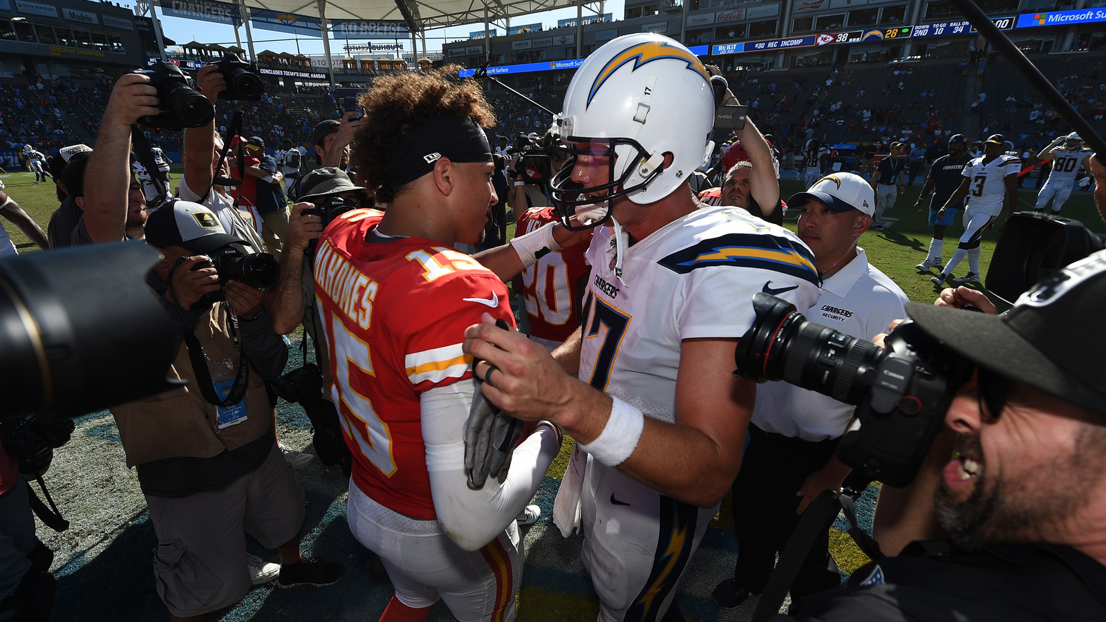 The 'NFL career passing yards leaders' quiz | Yardbarker