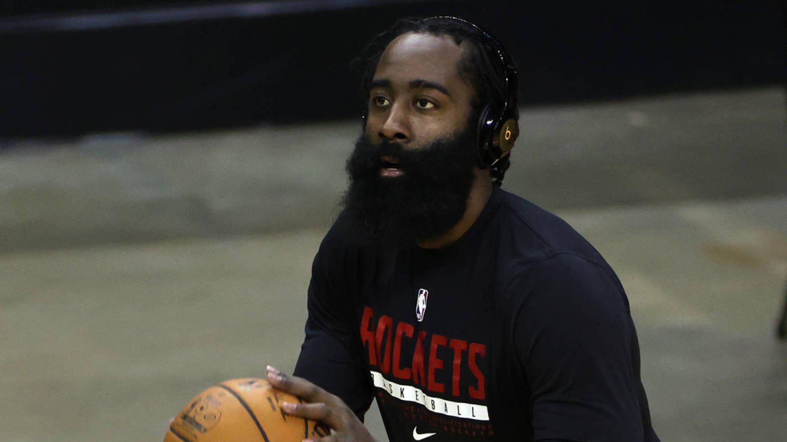 Harden wore a ridiculous outfit before his Nets debut