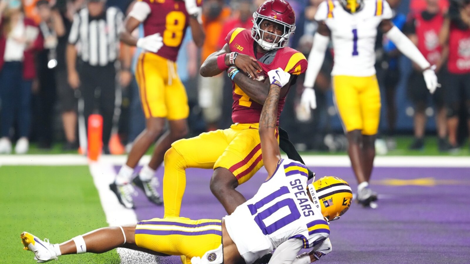 Versatile Incoming USC Defender Reveals Where He'll Line up | Yardbarker