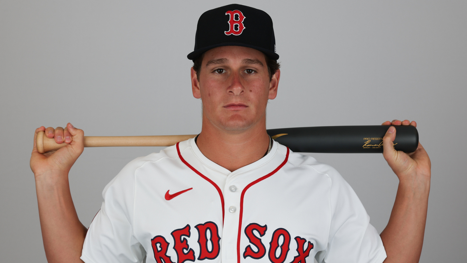https://www.yardbarker.com/media/f/7/f77e6dc3f35daea4879ccaf0639264e834398400/thumb_16x9/closest-mlb-ready-prospect-each-al-team.jpg?v=1