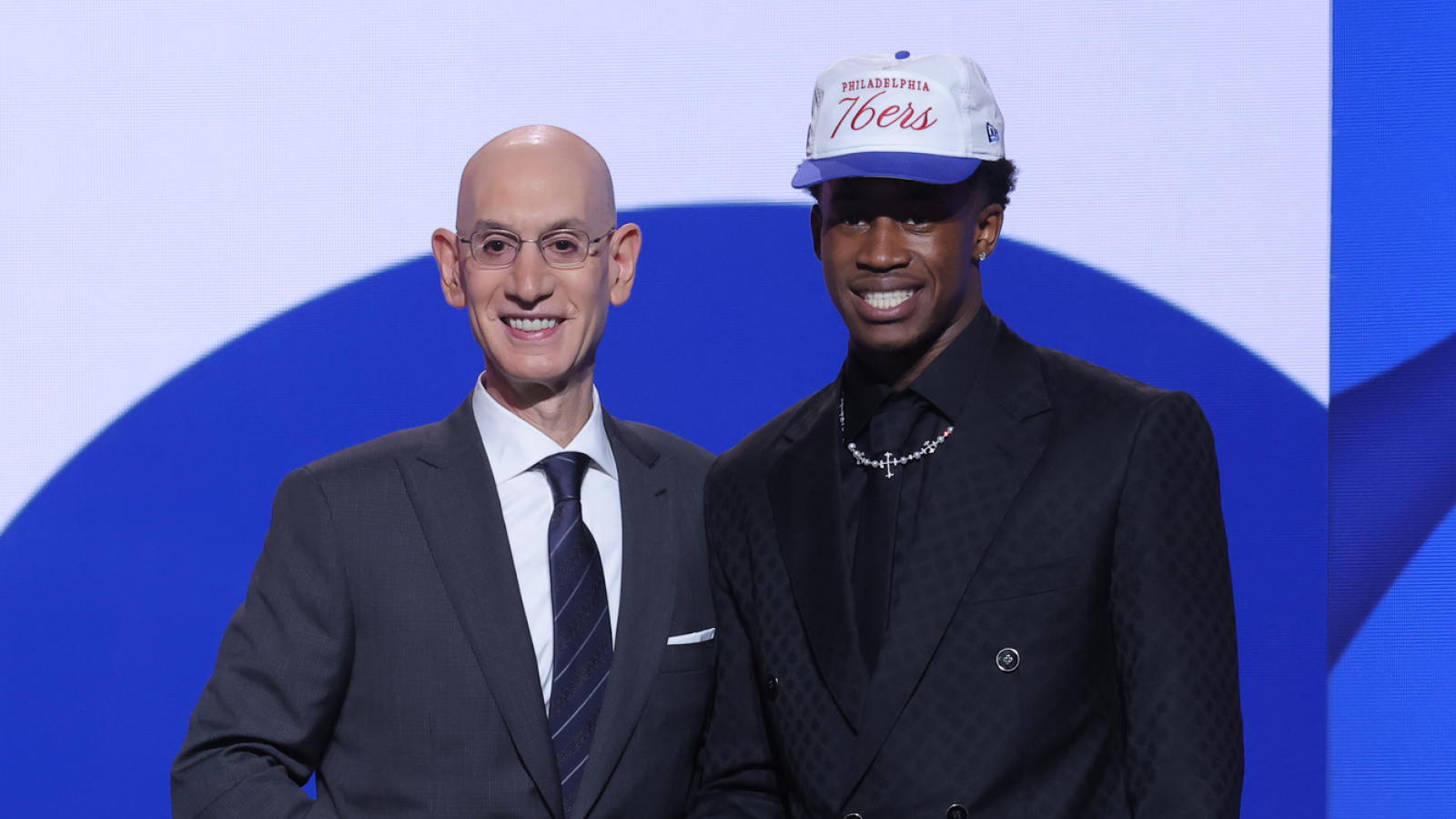https://www.yardbarker.com/media/f/7/f795446e10de879443d9d35b0f1d85d17b4a972a/thumb_16x9/76ers-3-overall-pick-on-nba-drafts-explosive.jpg?v=1