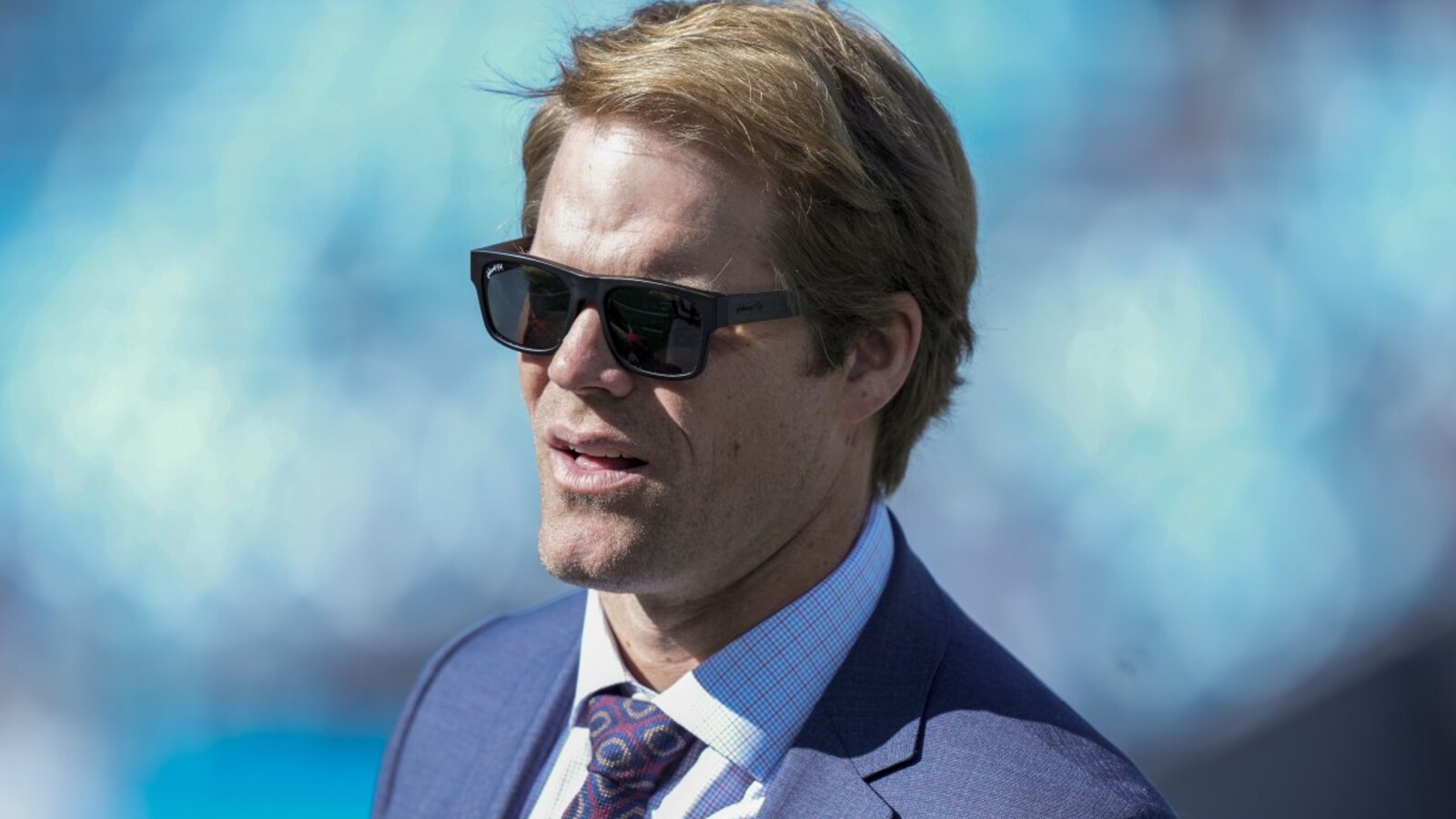 Greg Olsen Shares Top Priority After Being Replaced By Tom Brady ...