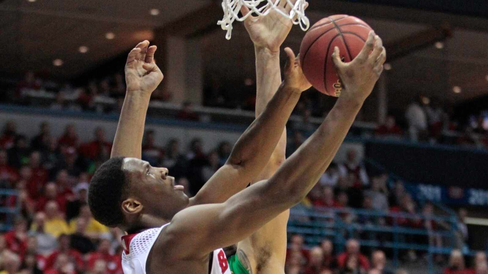 Nigel Hayes-Davis Joins Suns After EuroLeague MVP Season