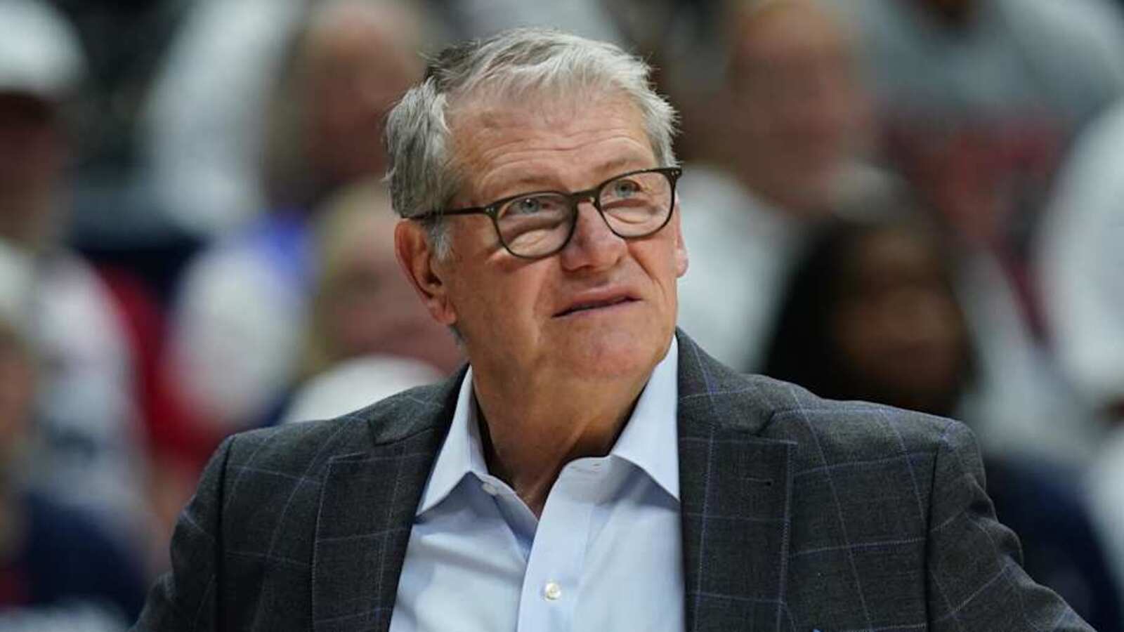 Geno Auriemma Notes How Paige Bueckers Can 'Recruit' Next Wings Coach ...