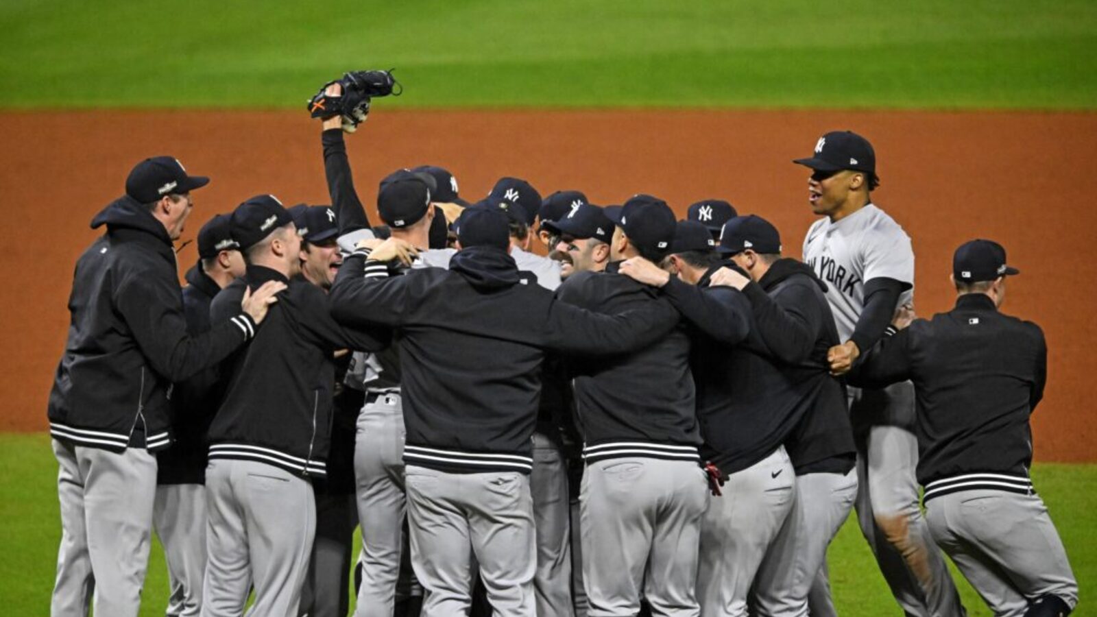 MLB News