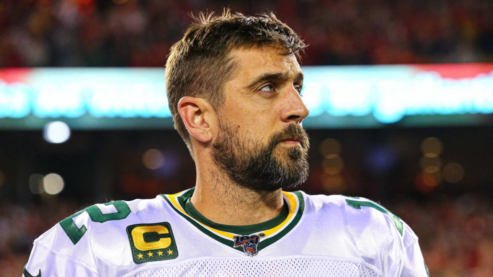 green bay packers aaron rodgers haircut