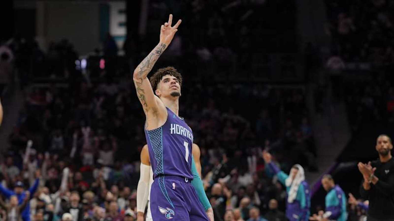 LSU's Flau'Jae Johnson reveals what it's like to meet LaMelo Ball in person