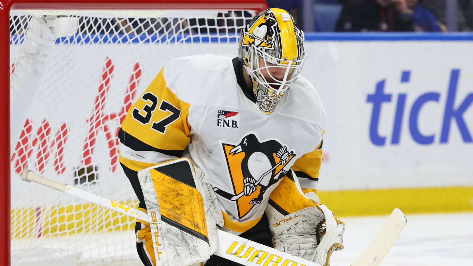 NHL's goalie interference problem is becoming an embarrassment | Yardbarker