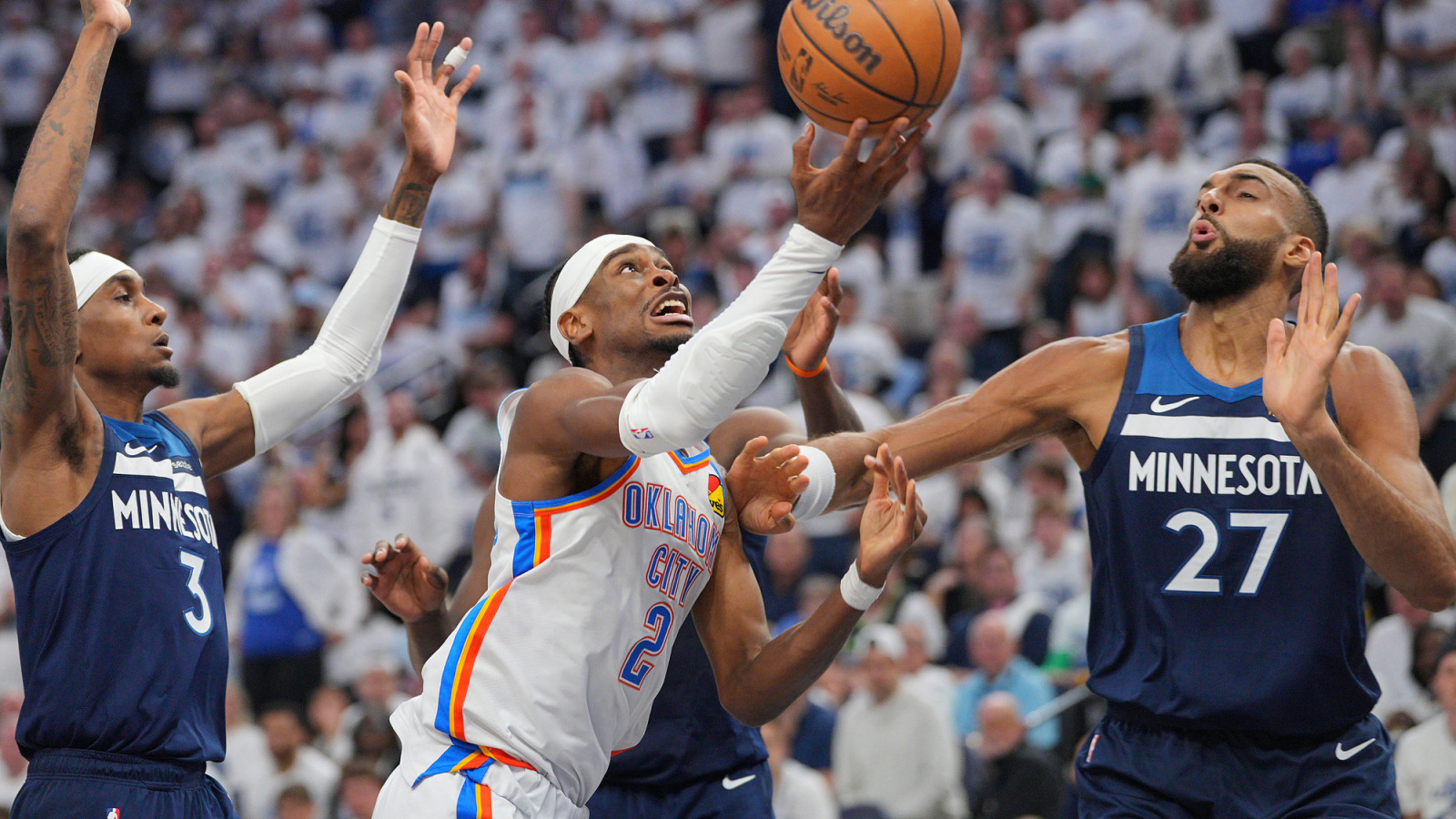 https://www.yardbarker.com/media/f/8/f8558d0e022231f81b630feb9bbb24717c8aaadf/thumb_16x9/shai-gilgeous-alexander-taunted-chant-blowout.jpg?v=1