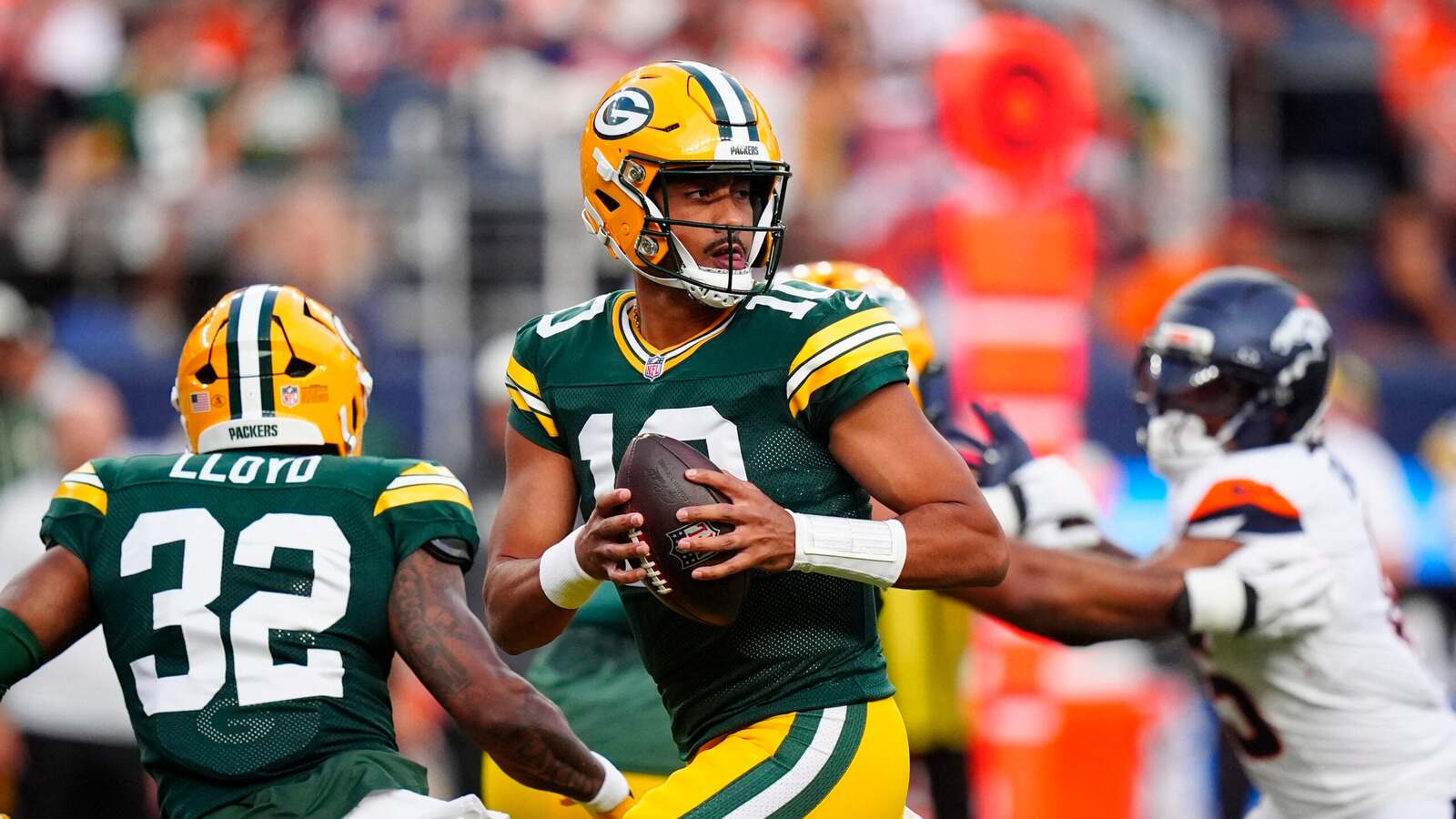 Packers Secure Preseason Win Against Broncos with Key Performances