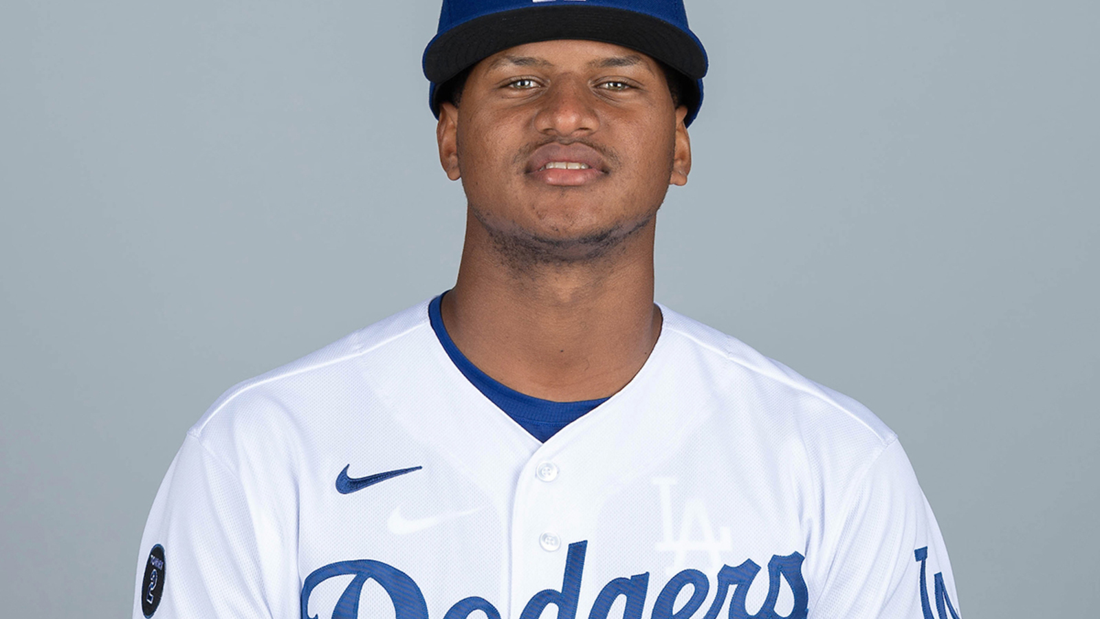 Mariners acquire lefty Robinson Ortiz from Dodgers