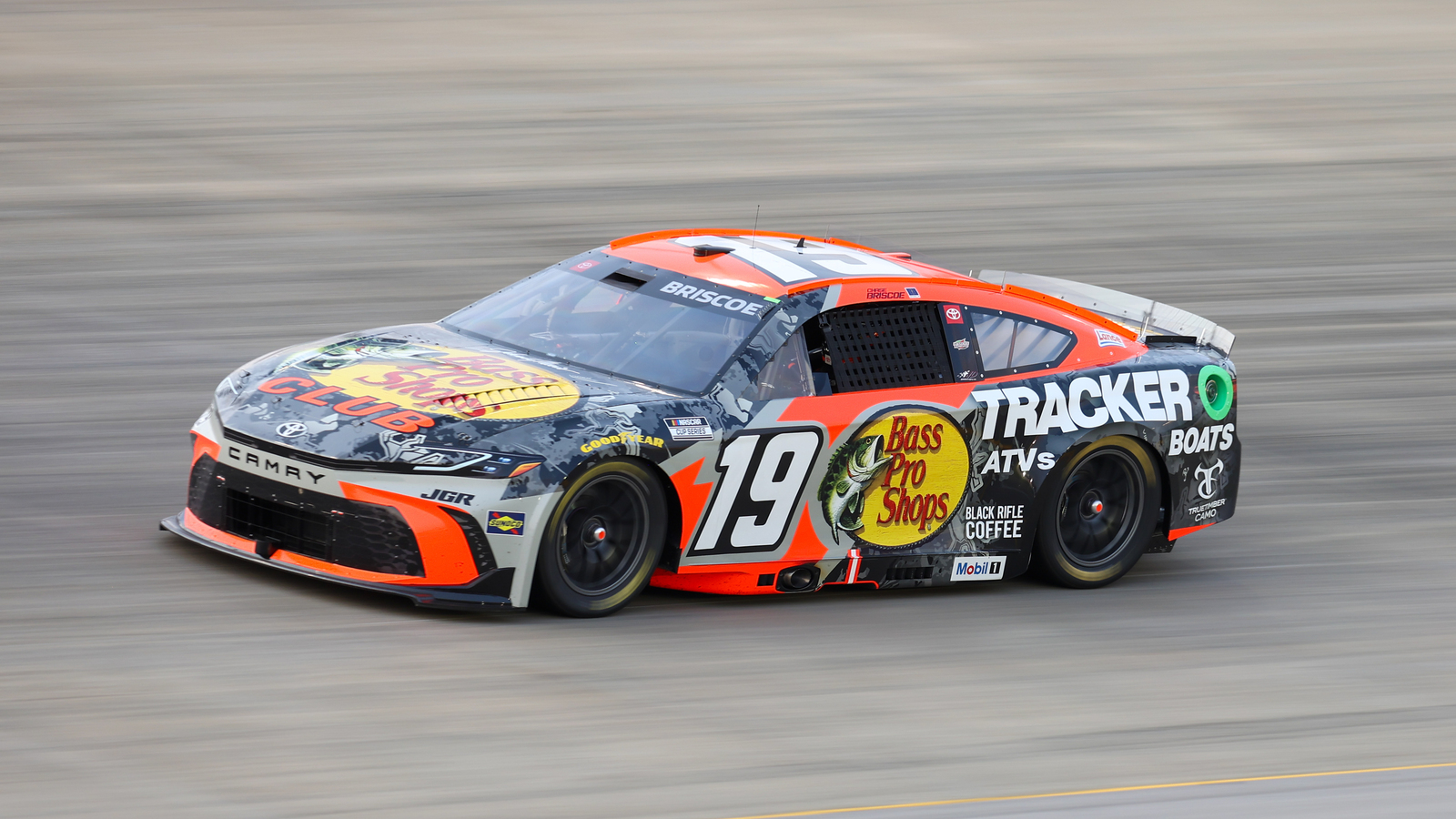 Chase Briscoe paces NASCAR Cup Series practice at Michigan