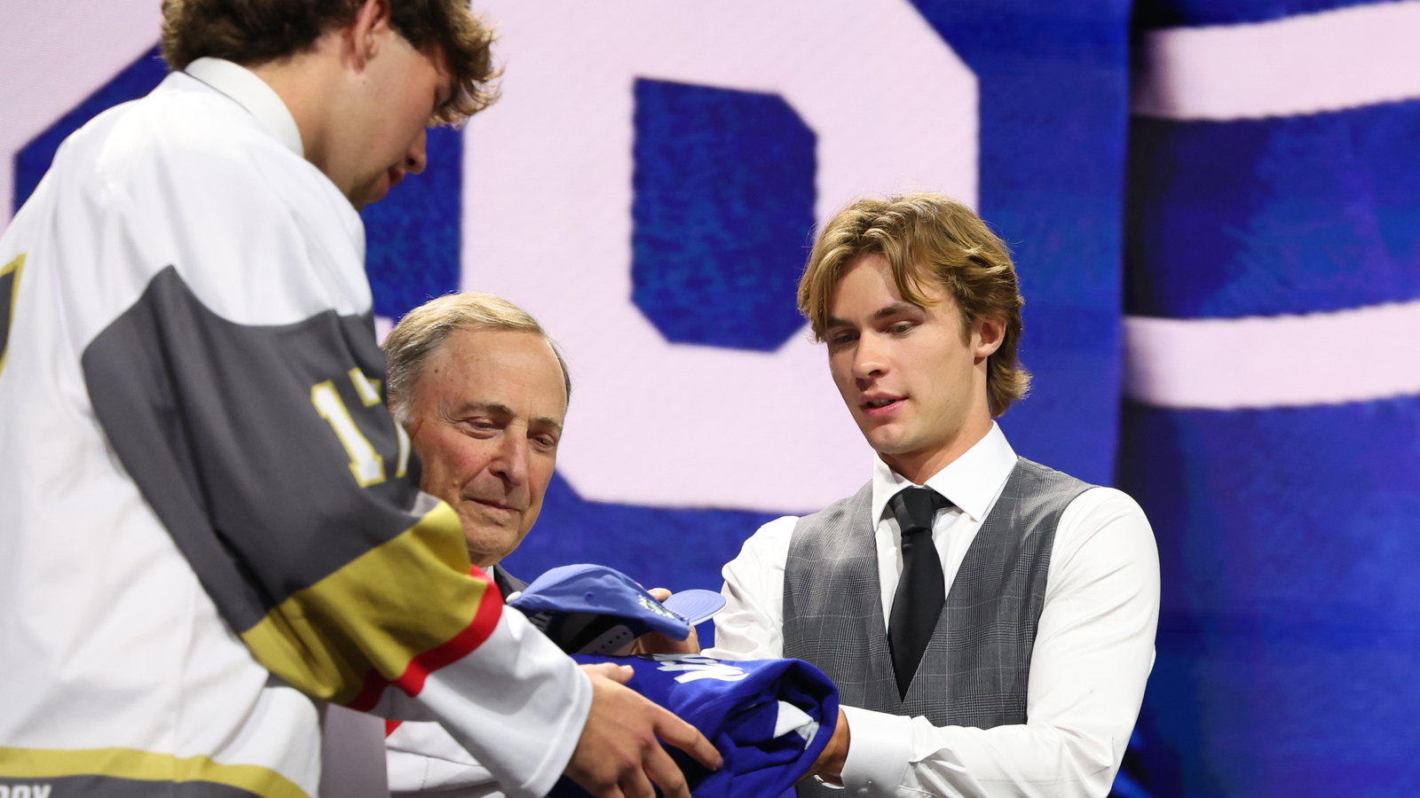 Gavin McKenna Joins Maple Leafs as Top Prospect for Upcoming Season