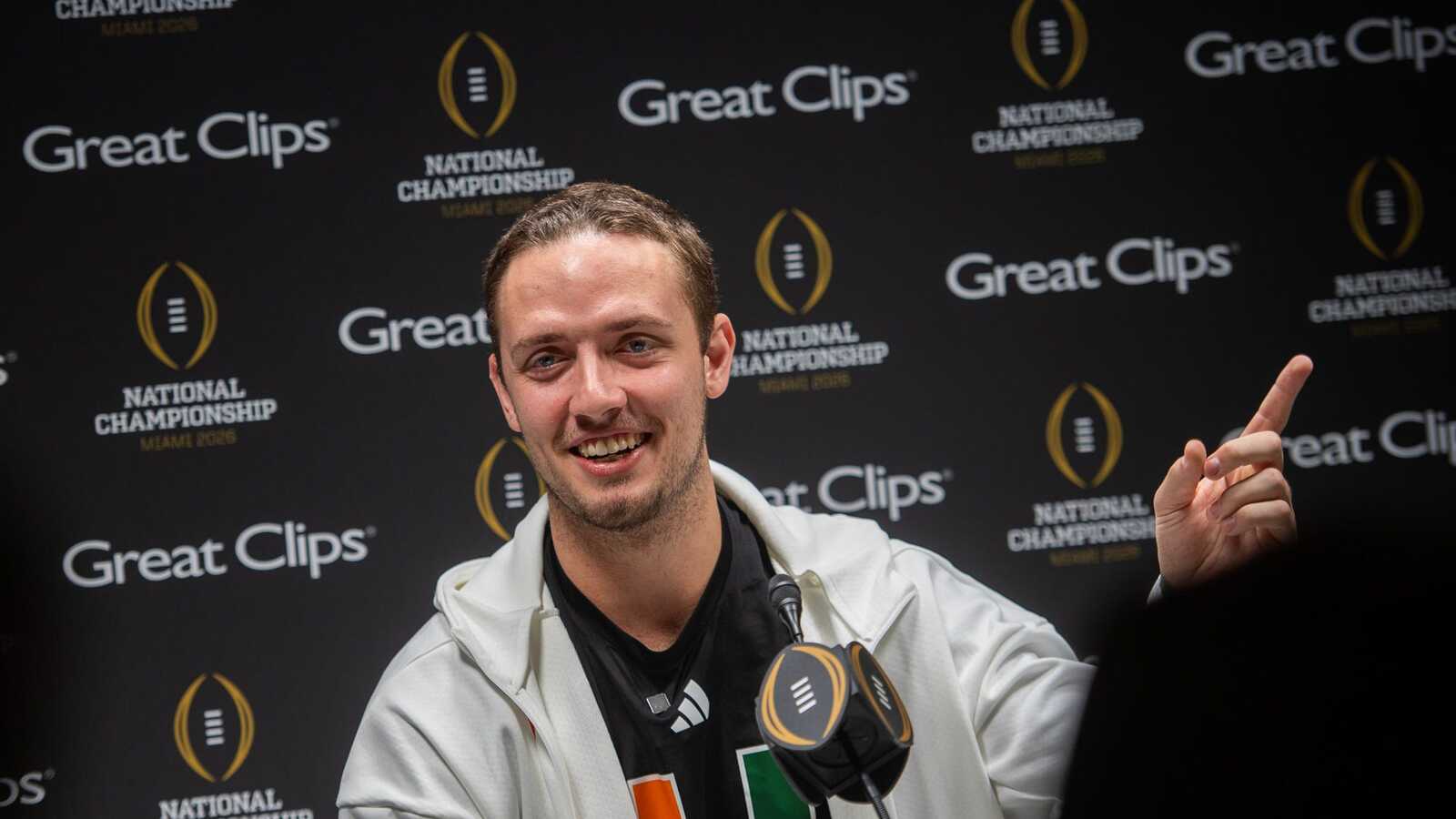 Carson Beck issued a savage reminder before Miami-Indiana game