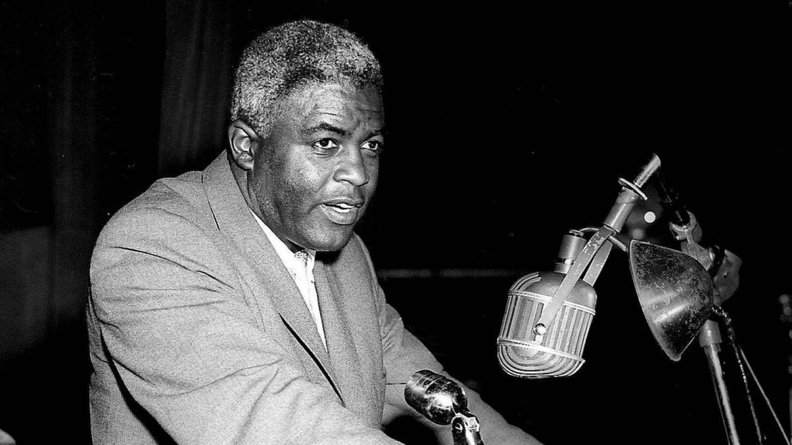 This Day In Dodgers History Jackie Robinson Awarded Presidential Medal