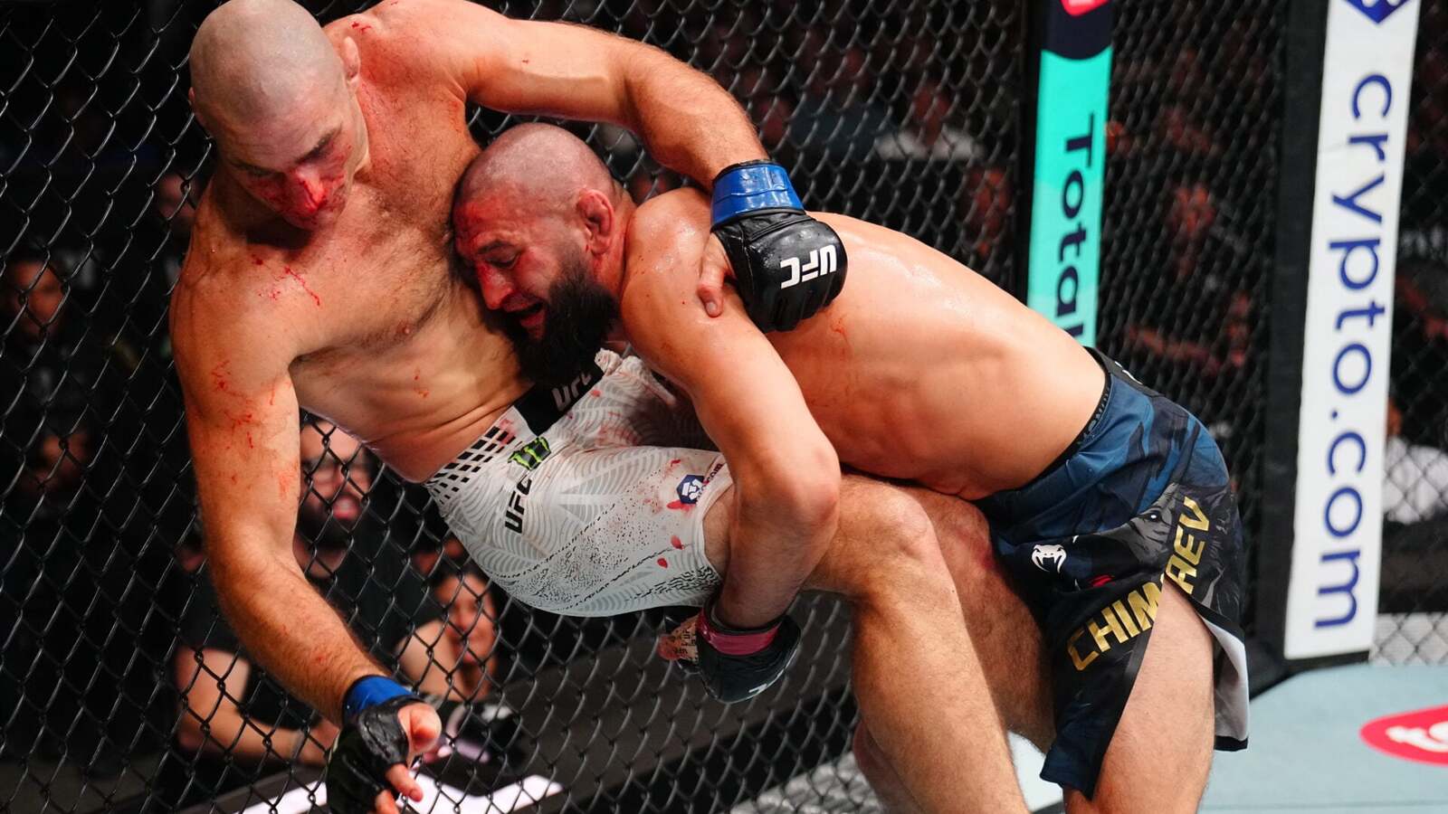 Khamzat Chimaev Responds to Sean Strickland's Complaints About Injuries