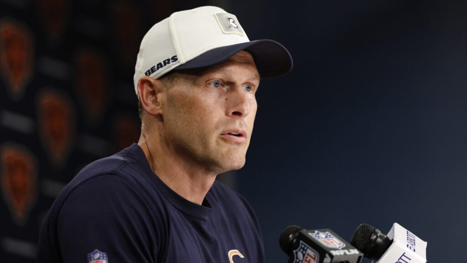 Chicago Bears' Luther Burden III Leaves Practice with Injury Concern