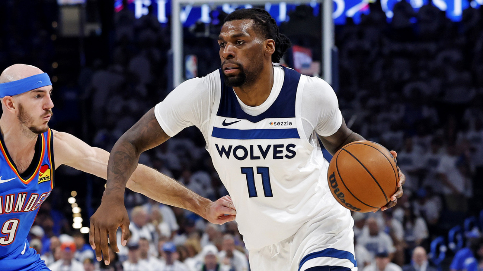https://www.yardbarker.com/media/f/a/faa152523065b8f6840d7bde7b26bf26a2214e06/thumb_16x9/naz-reid-agrees-massive-new-contract-timberwolves.jpg?v=1