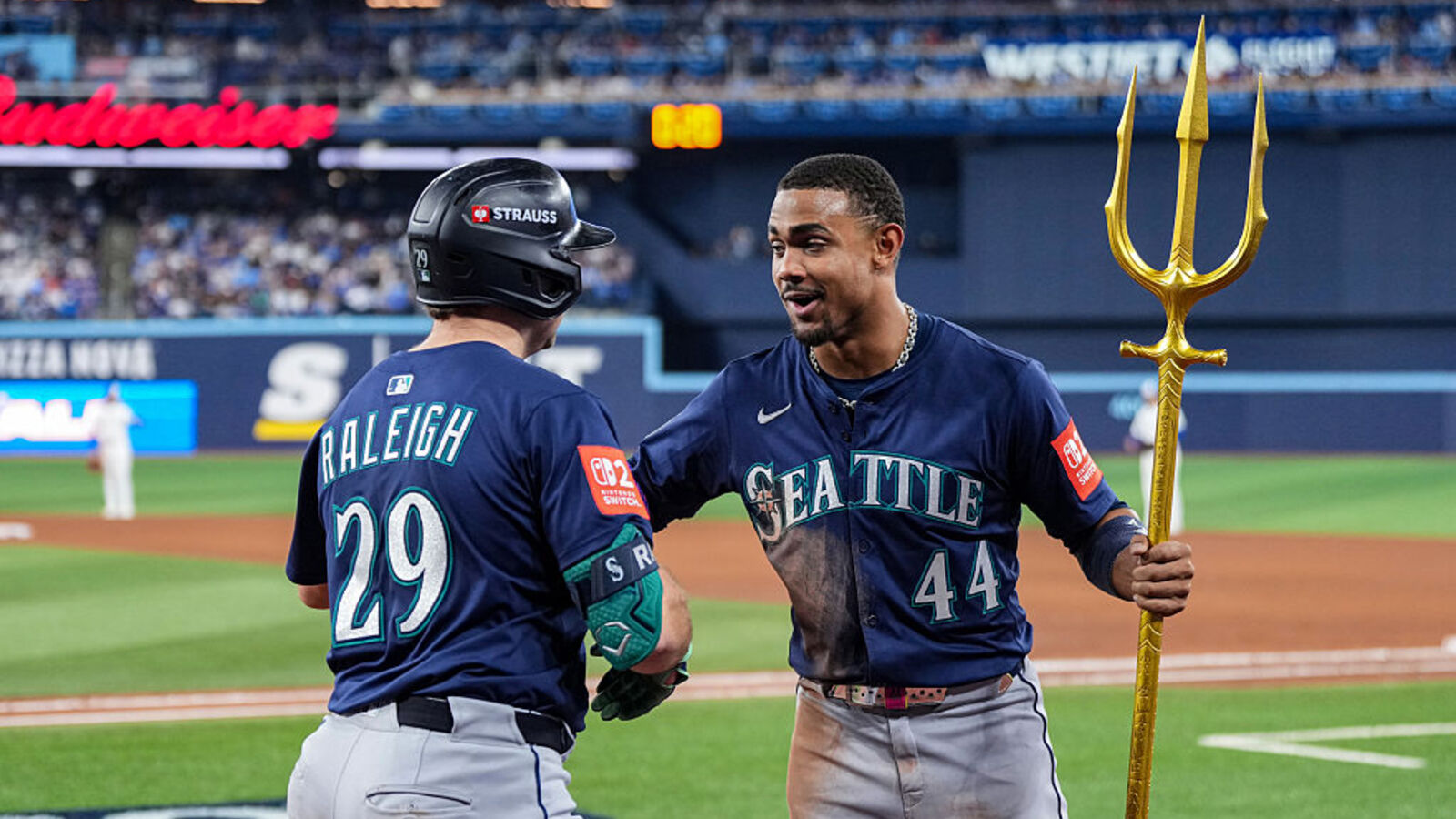 Top Mariners Spring Training Storylines to Follow | Yardbarker