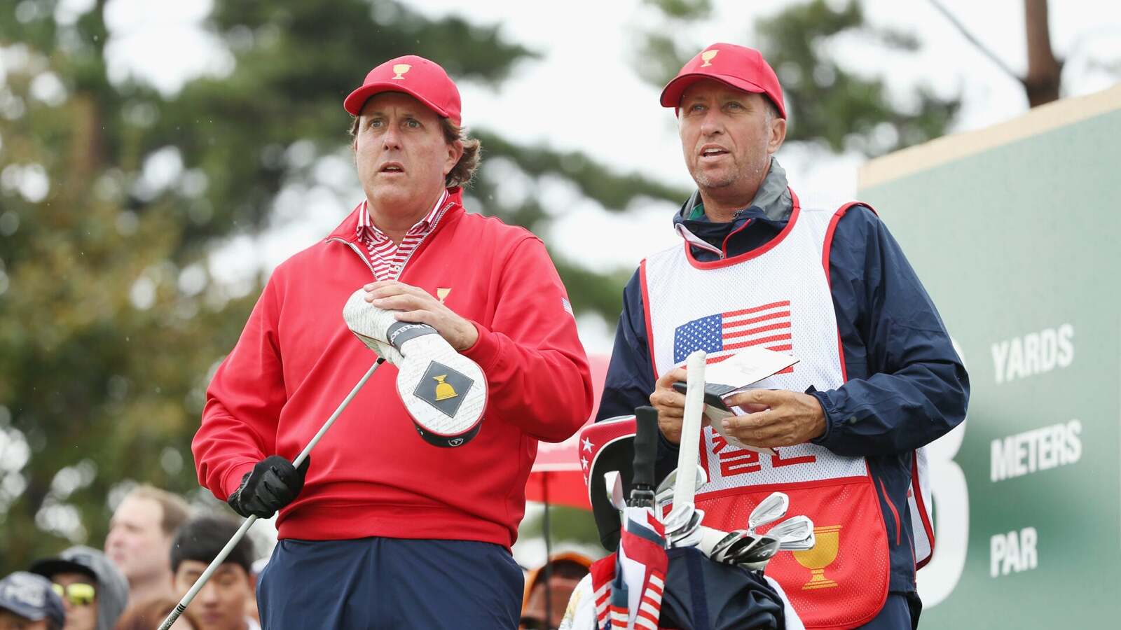 Phil Mickelson's Mistake at the 2015 Presidents Cup Cost Two Holes