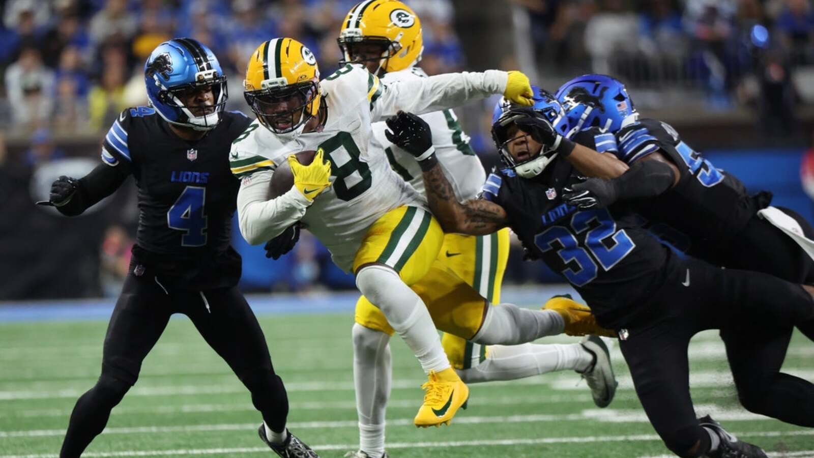 Packers Seek Redemption Against Panthers After Tough Loss